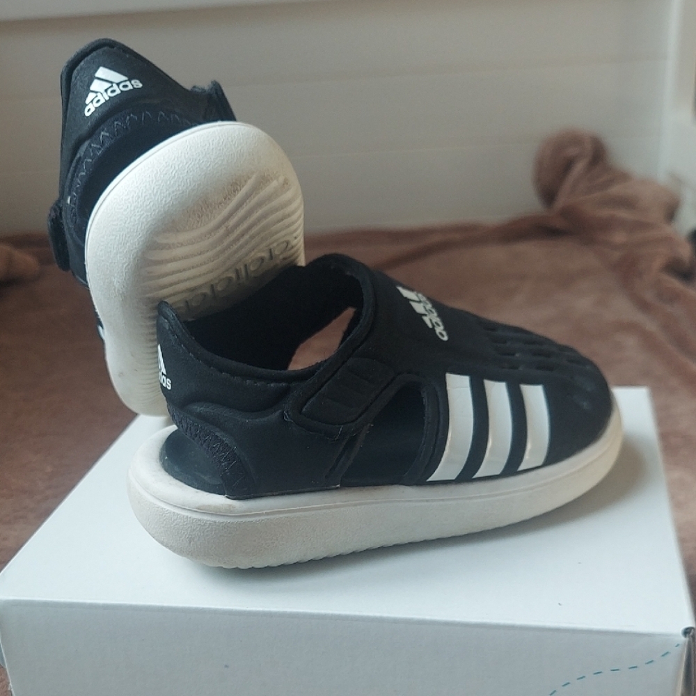 Adidas Kids Black and White Sandals